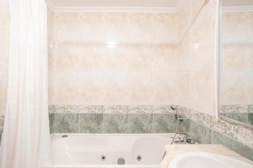 Apartamento Em Lisboa, Perto De Sintra Fontainhas  Экстерьер фото